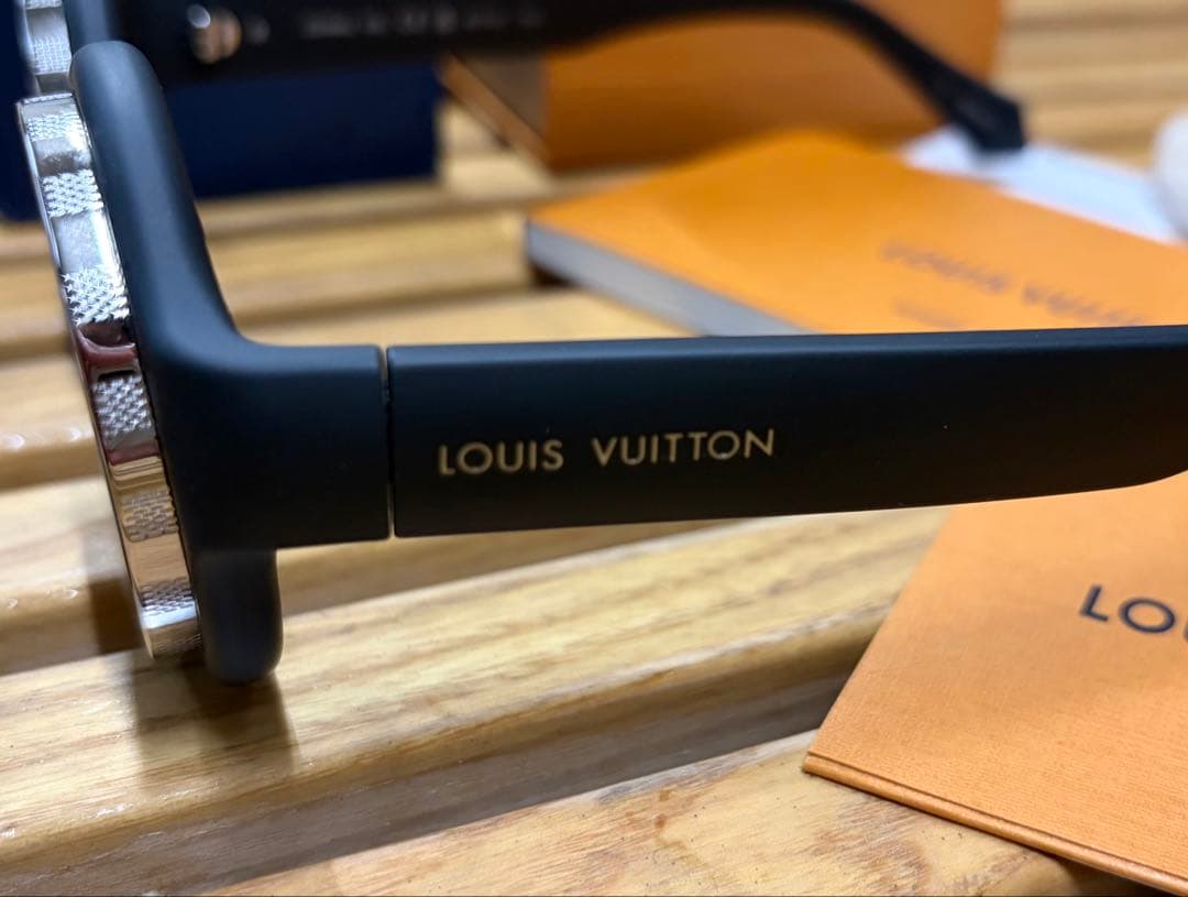 【送料込】ルイ・ヴィトン　サングラス・IV スーパーヴィジョン・ラウンド