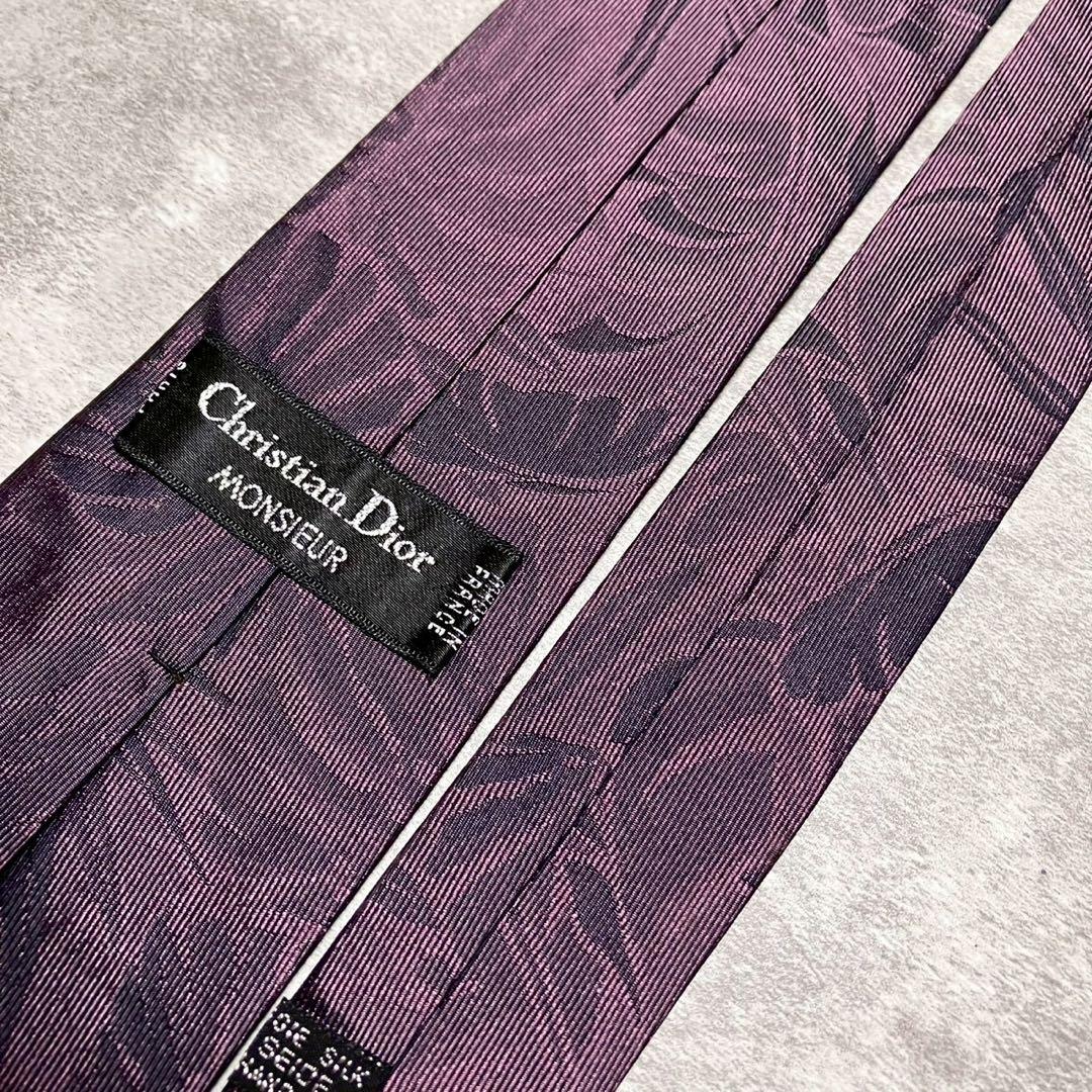 未使用品　クリスチャンディオール　ネクタイ　ボタニカル　花柄　フラワー　光沢感