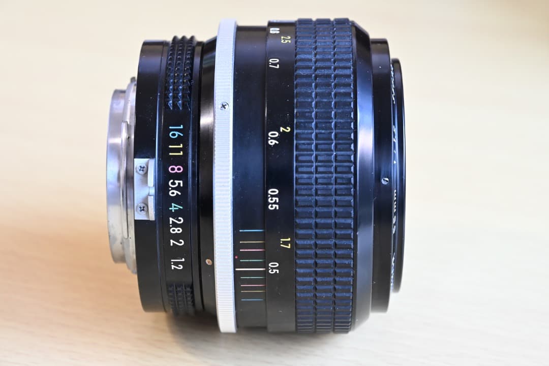 美品 New NIKKOR 55mm F1.2 分解清掃済み