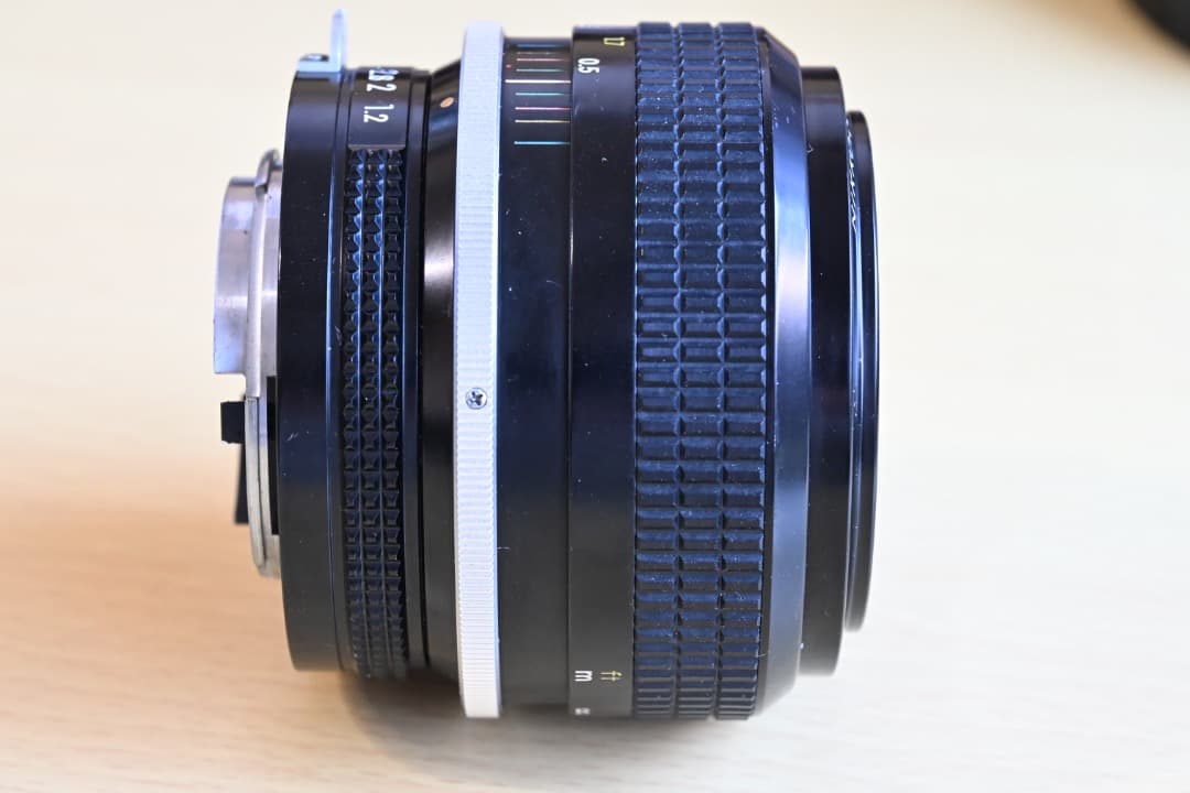 美品 New NIKKOR 55mm F1.2 分解清掃済み