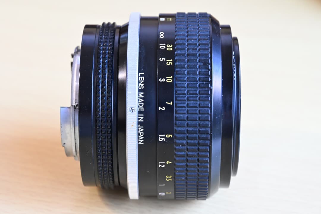 美品 New NIKKOR 55mm F1.2 分解清掃済み