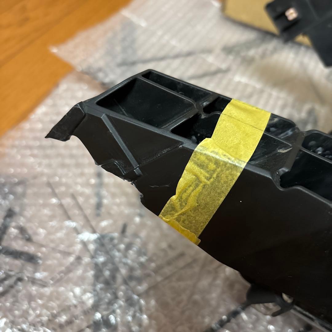 トヨタプラド右ヘッドライト