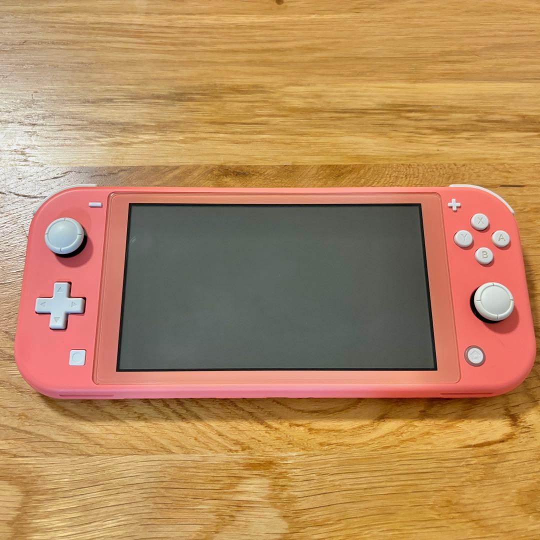 美品✨Nintendo Switch Lite コーラル 本体　充電ケーブル付き