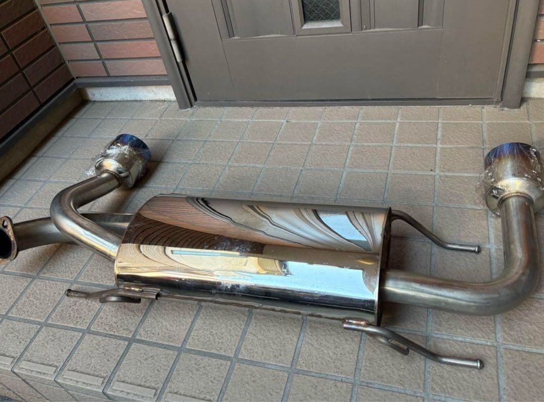 前期86 ZN6 Befreeタイコ付きマフラー