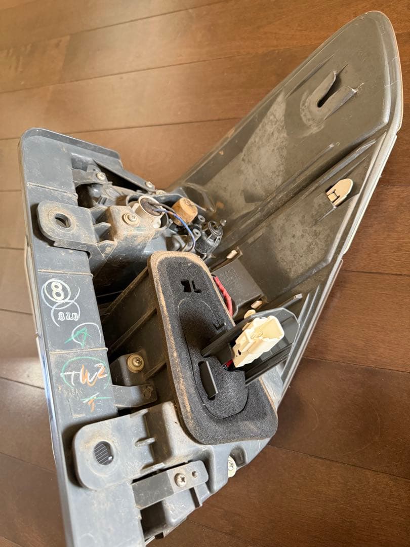 20ヴェルファイア 純正テールランプセット