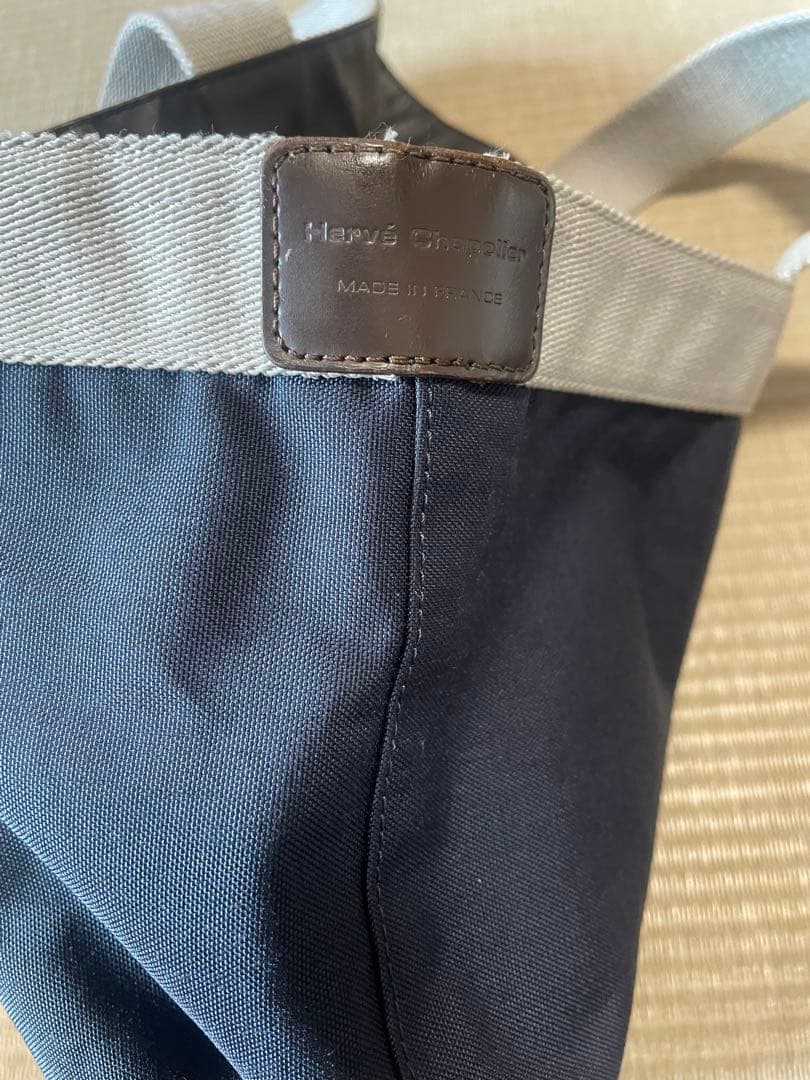 エルメスシャプリエ 707c ラメシルバー ネイビー