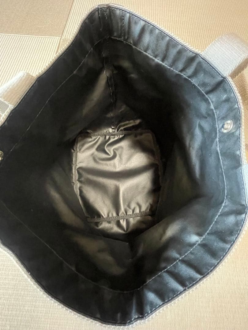 エルメスシャプリエ 707c ラメシルバー ネイビー