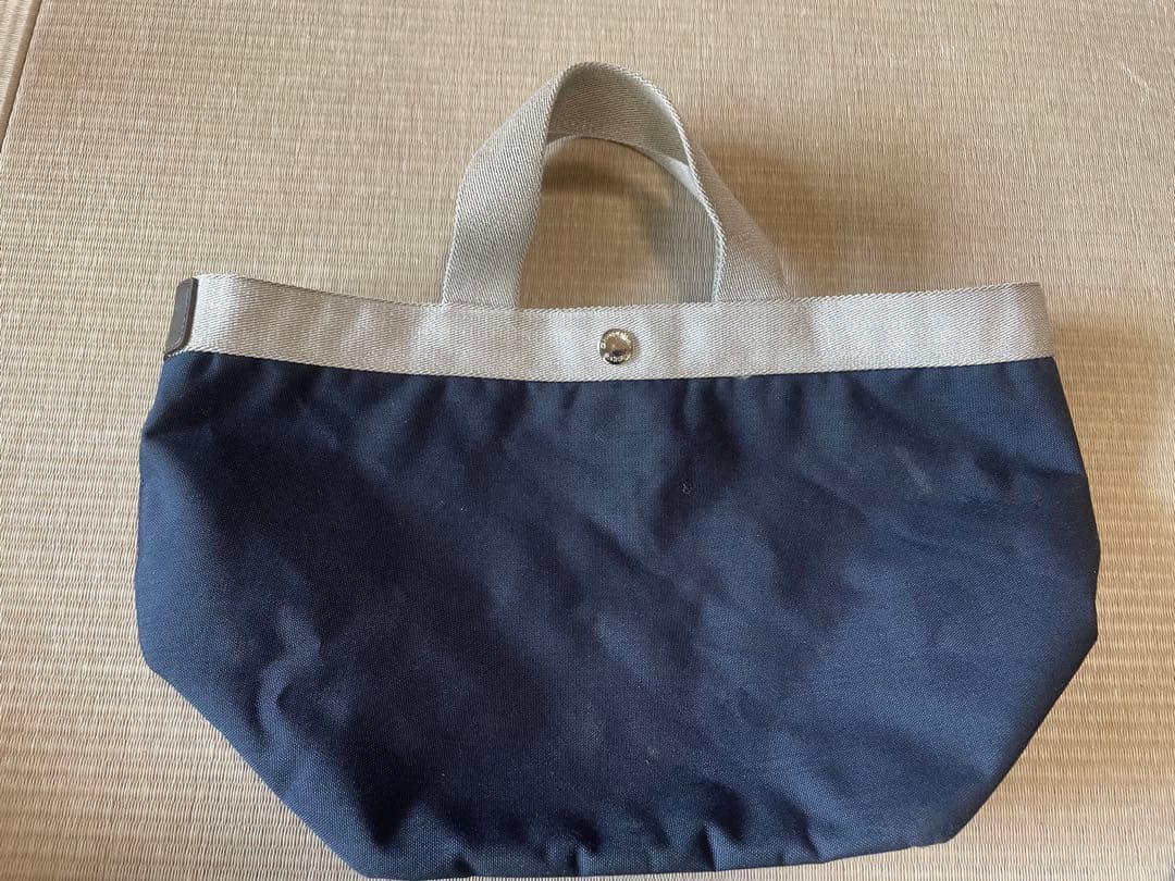 エルメスシャプリエ 707c ラメシルバー ネイビー