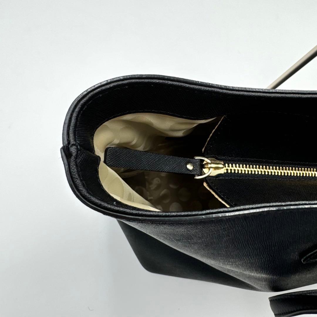 極美品✨kate spade トートバッグ　ブラック　オールレザー　A4収納