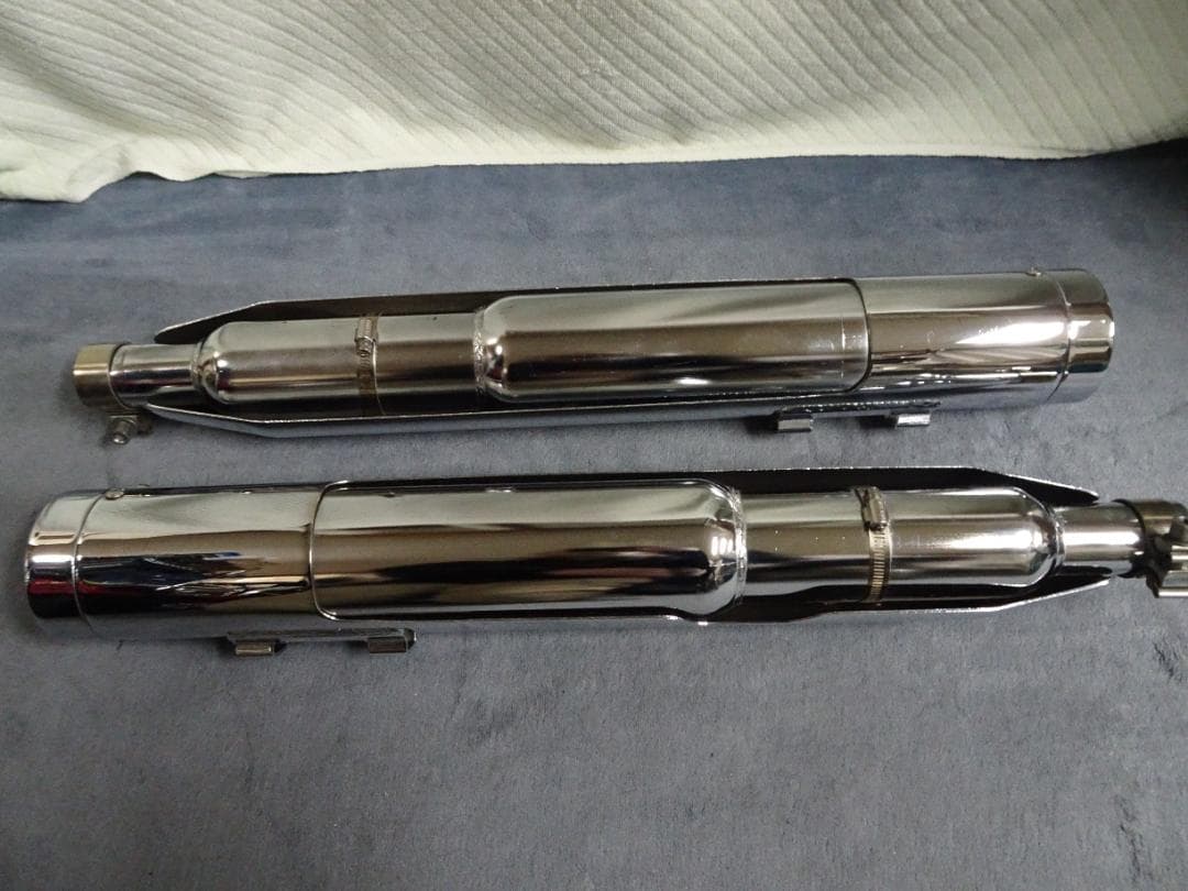 ツーリングモデル用 バンス＆ハインズモンスターラウンドスリップオンマフラー