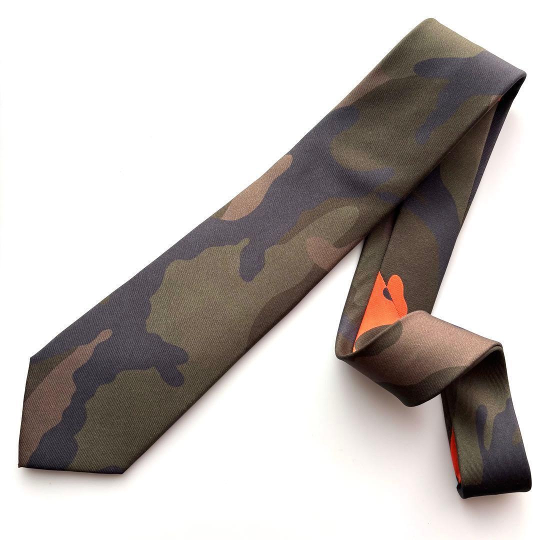 ꧁新品未使用꧂ ヴァレンティノ ネクタイ カモフラ 迷彩柄 グリーン ブラウン