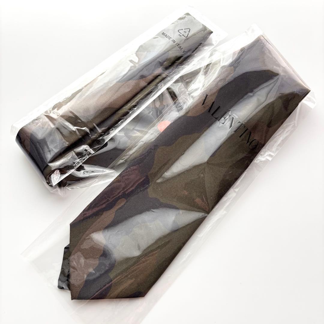 ꧁新品未使用꧂ ヴァレンティノ ネクタイ カモフラ 迷彩柄 グリーン ブラウン