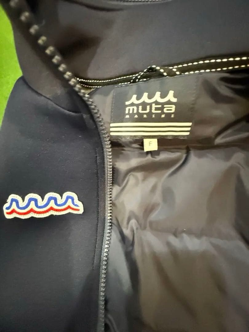 muta MARINEフード付きベスト ネイビー