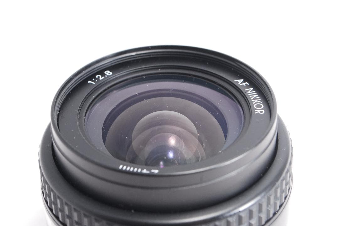 ✨人気の単焦点✨超美品✨Nikon AF 24mm F2.8