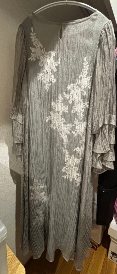 シアーAラインワンピース　オケージョン、マタニティ