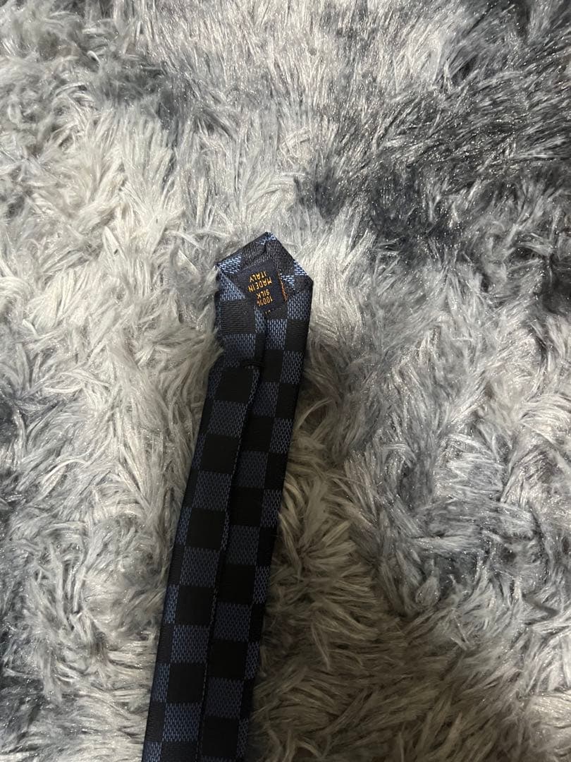 LOUIS VUITTON ダークブルー チェックネクタイ