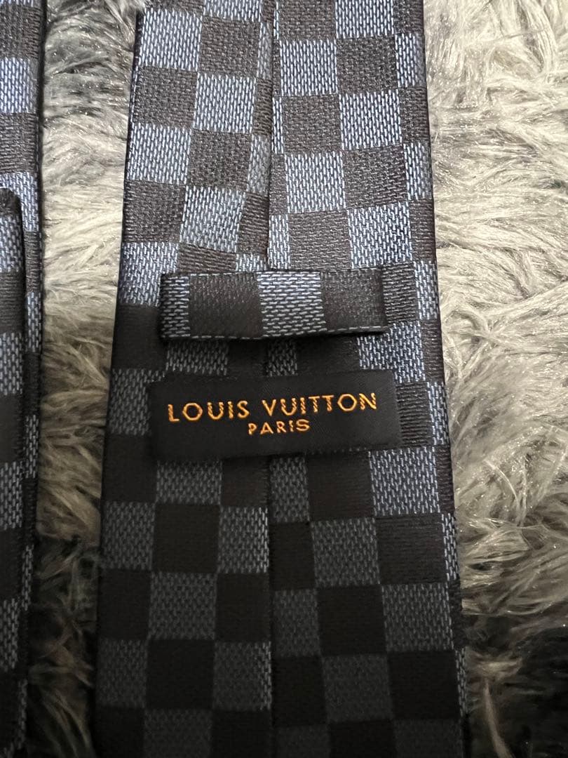 LOUIS VUITTON ダークブルー チェックネクタイ