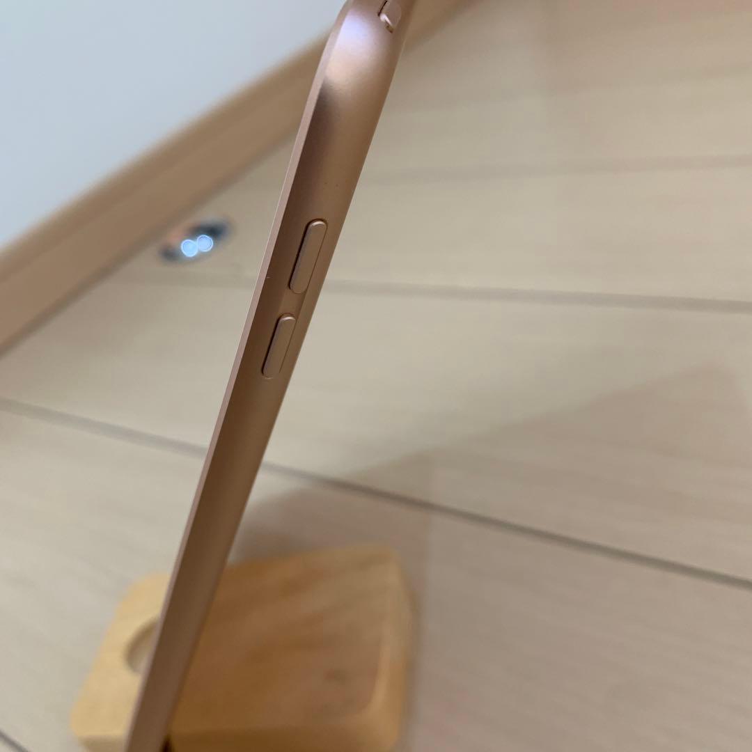 iPad 第7世代 2019 128GB ゴールド MW792J/A