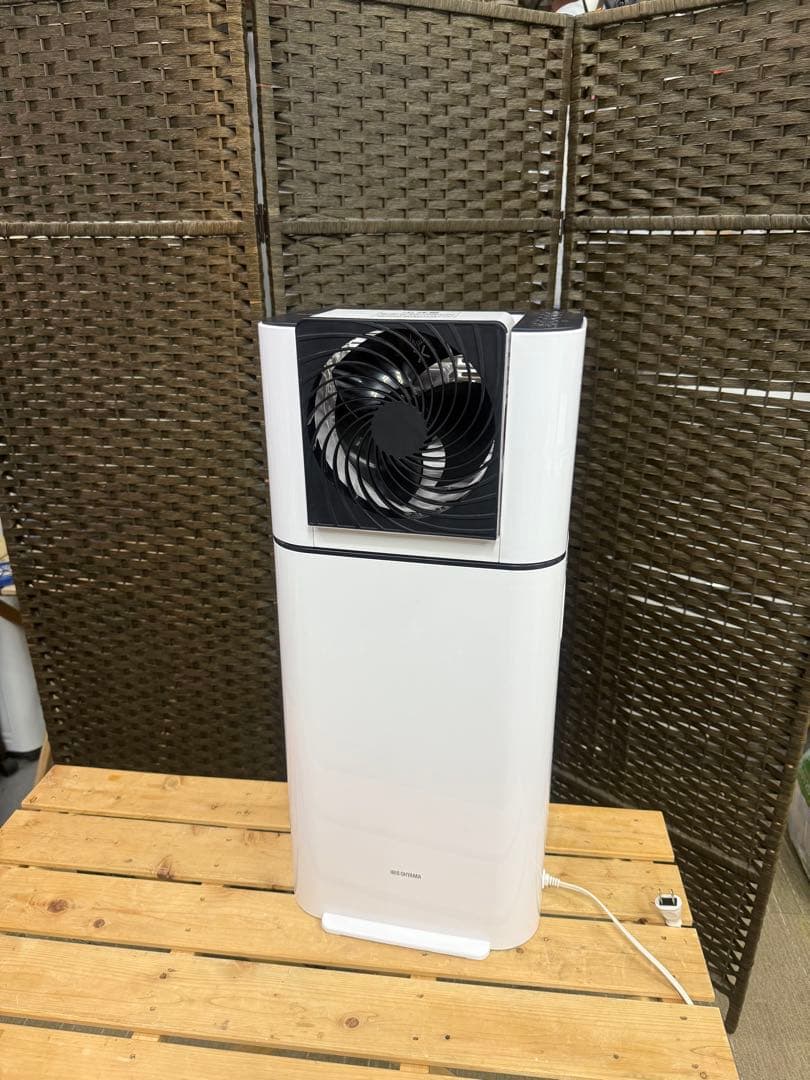 アイリスオーヤマ サーキュレーター 衣類乾燥除湿機 IJD-I50-W