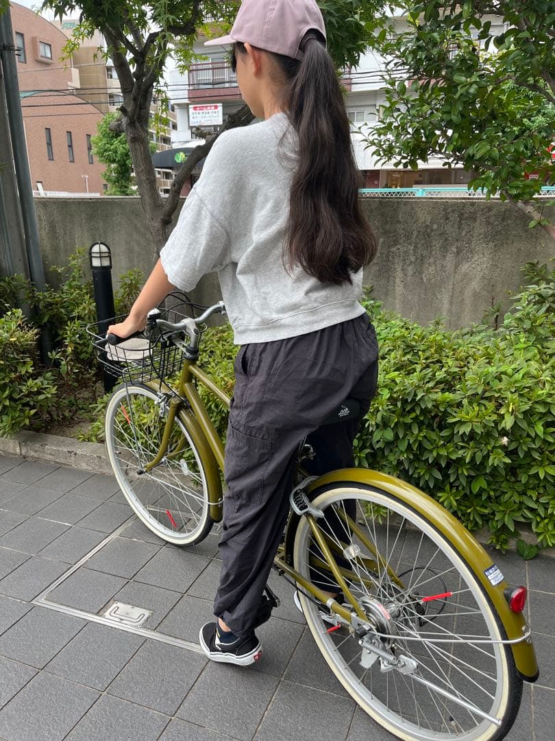 オリーブ　カーキ　シティサイクル 24インチ　ジュニア