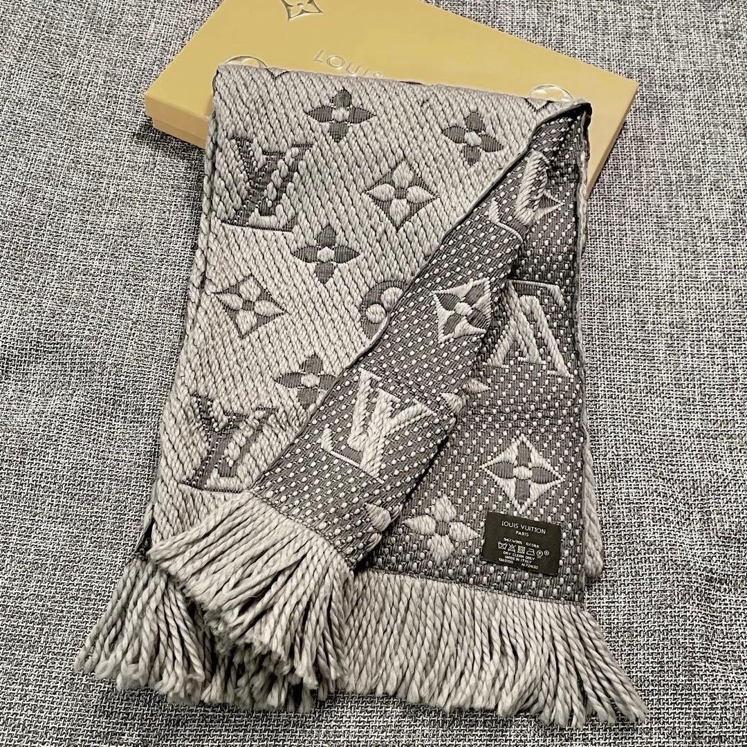 【美品❗️】ルイヴィトン エシャルプ ロゴマニア マフラー　グレー