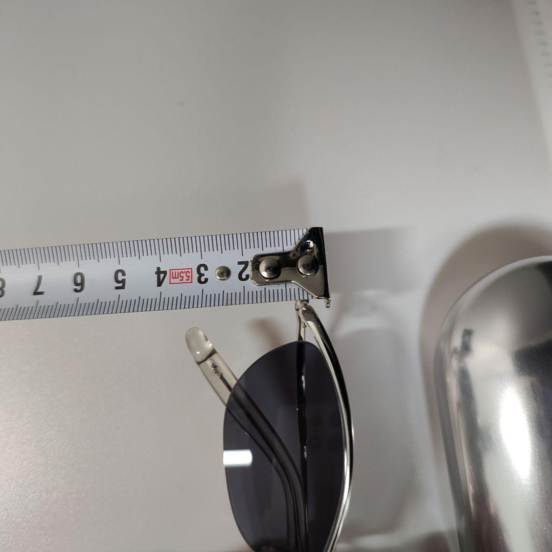 9999 サングラス シルバーケース付き