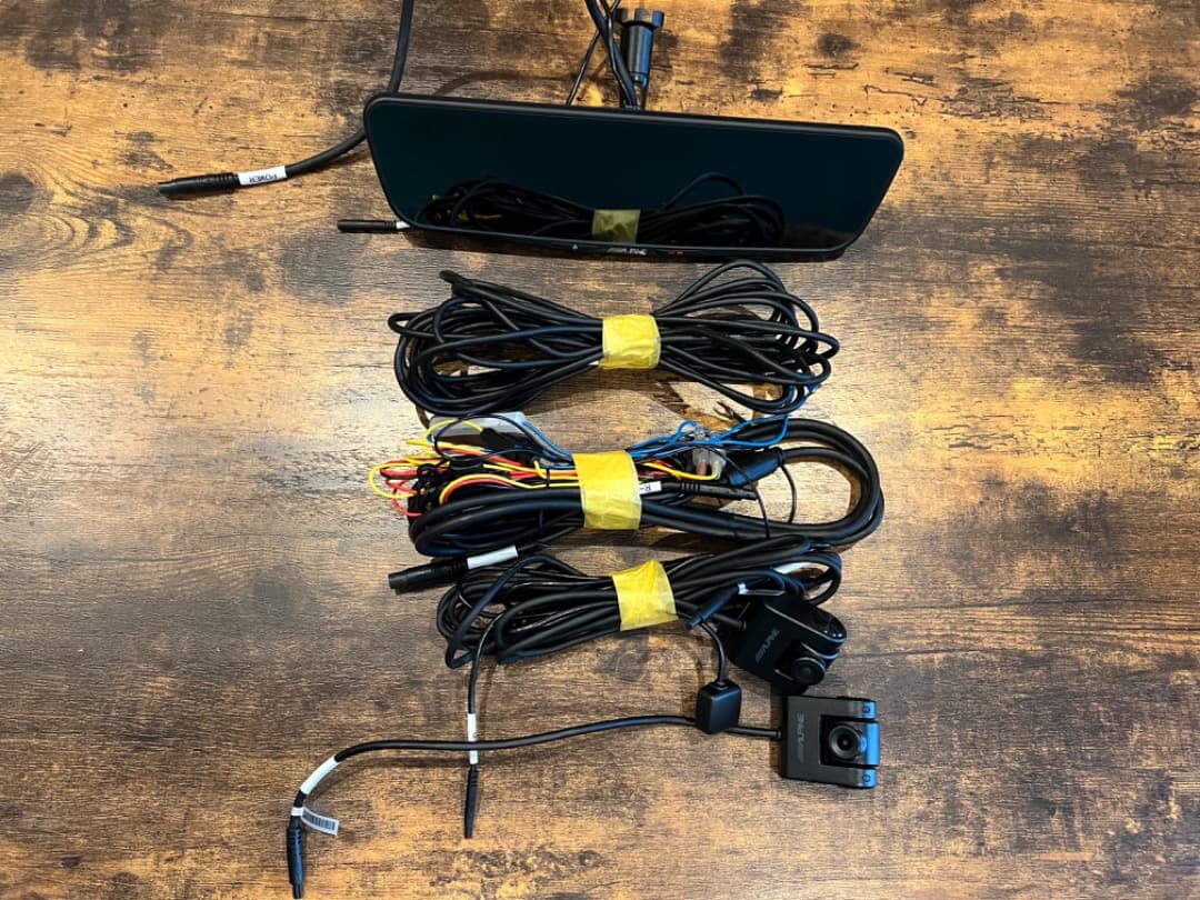 【値下げ】アルパイン　DVR-DM1200A-IC　デジタルインナーミラー