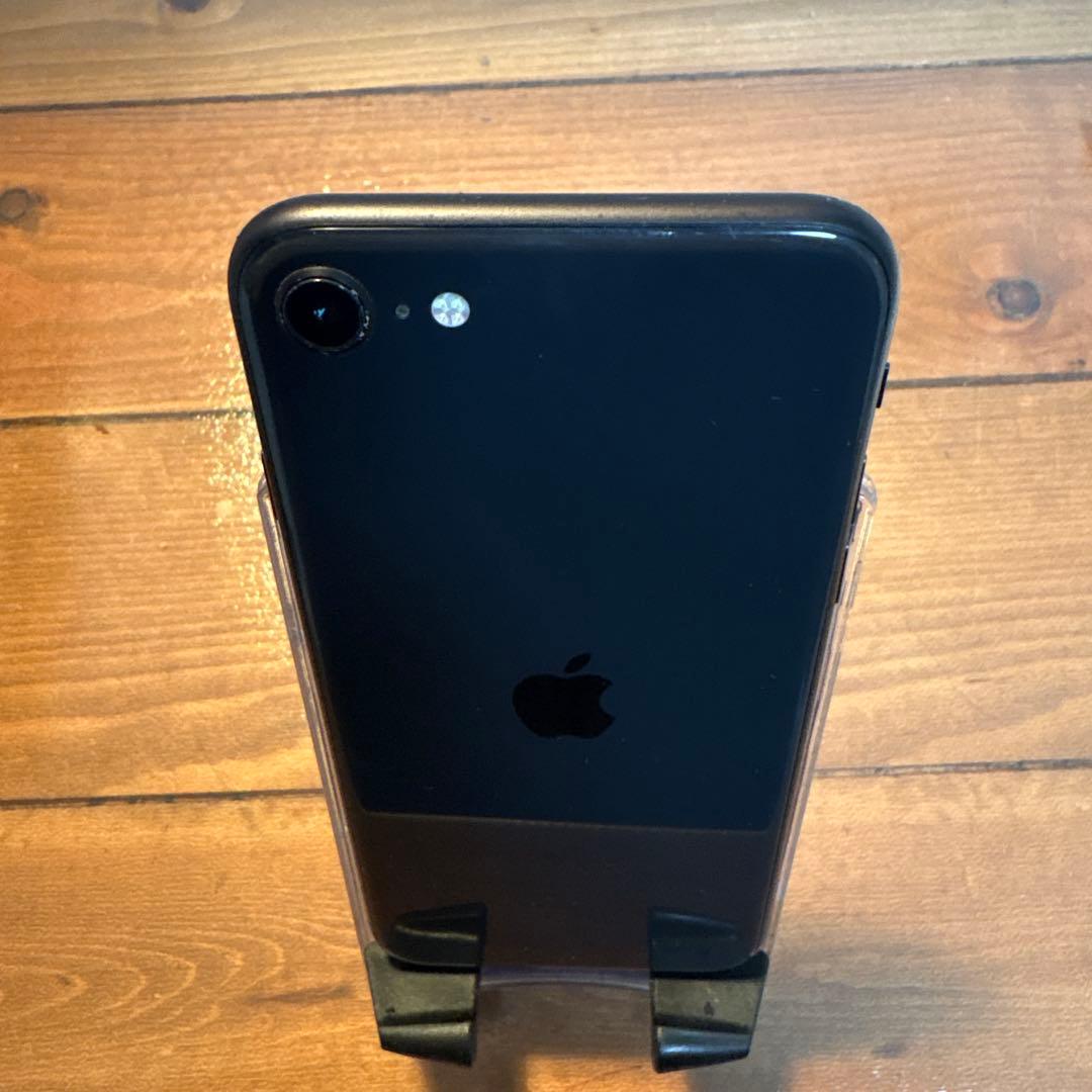 iPhone SE 第二世代　256GB