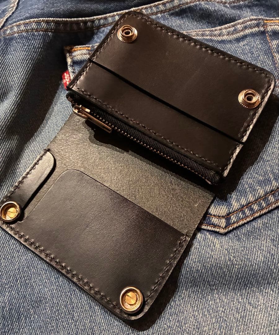 トラッカーウォレット　ショートサイズ　シルバー925クロスボールコンチョ