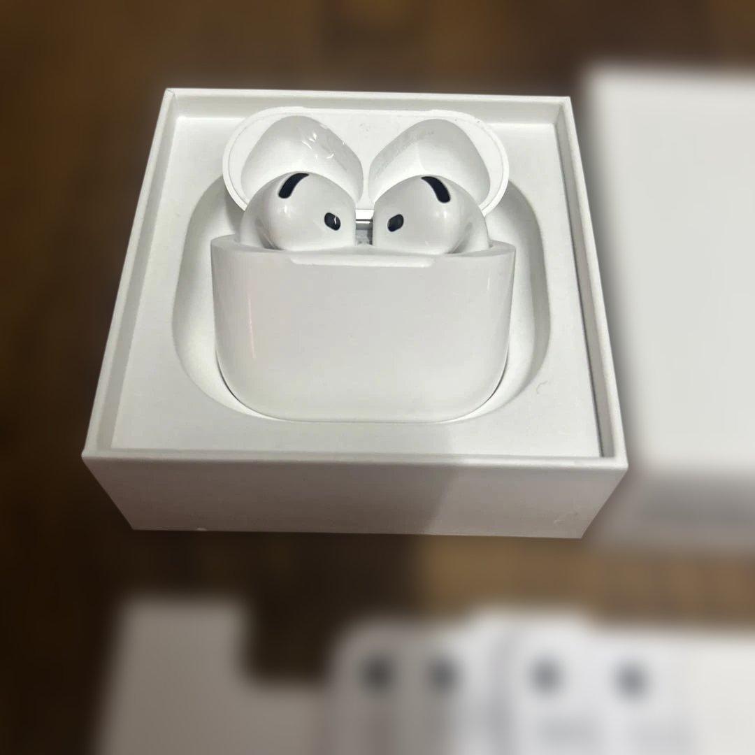 AirPods 4 アクティブノイズキャンセリング搭載モデル MXP93J/A