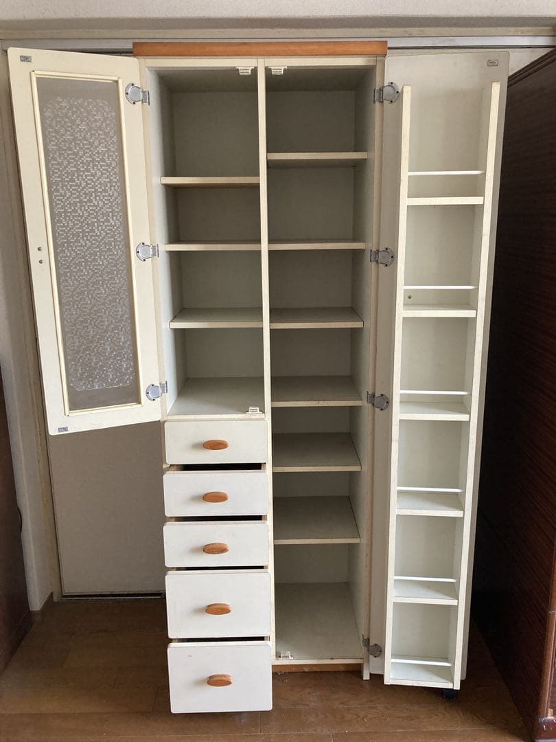 たのメル便 食器棚 昭和レトロ ホワイト ガラス扉付き 引き出し付き