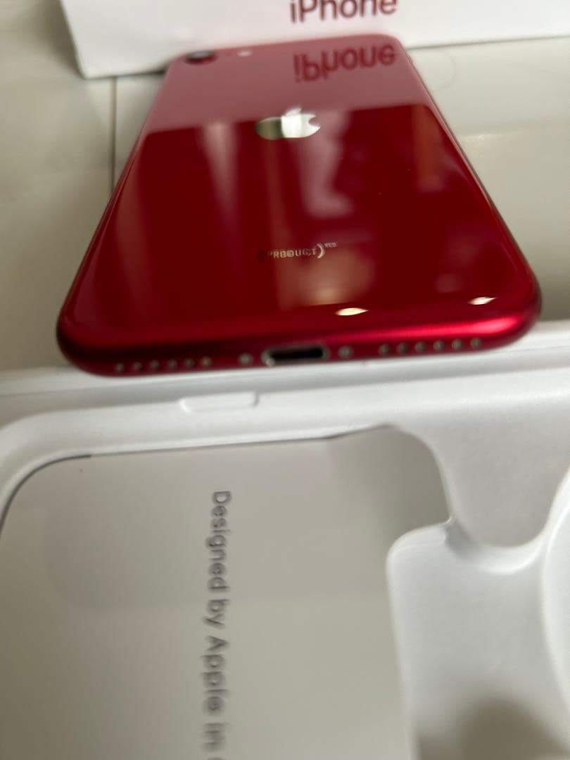 iPhoneSE2（第2世代）128GB SIMフリー レッド