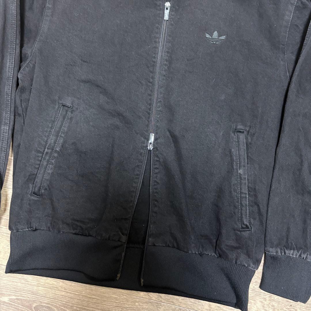 【希少/XL】アディダス 異素材切替 トラックジャケット 黒 刺繍ロゴ 美品