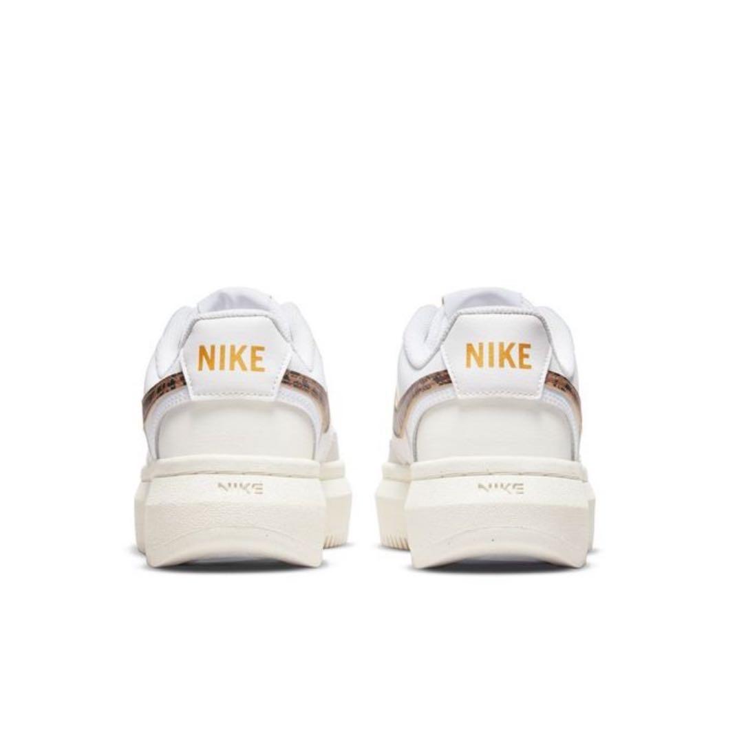 【新品】ナイキ　コート　ビジョン　アルタ　レオパード　スニーカー23.5㎝