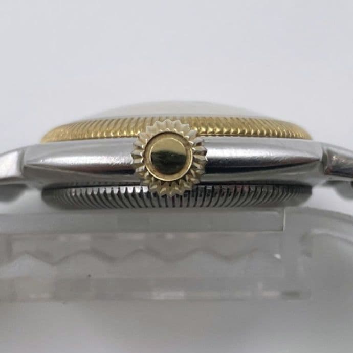 VAGUE WATCH CO. COUSSIN クォーツ スモセコ レトロ