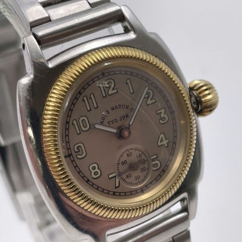 VAGUE WATCH CO. COUSSIN クォーツ スモセコ レトロ