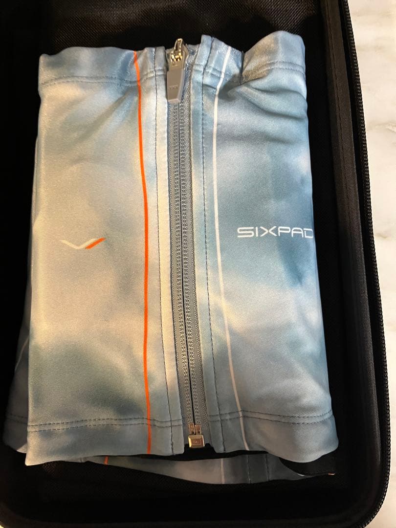 SIXPAD Powersuit コアベルト【 GYM対応モデル】