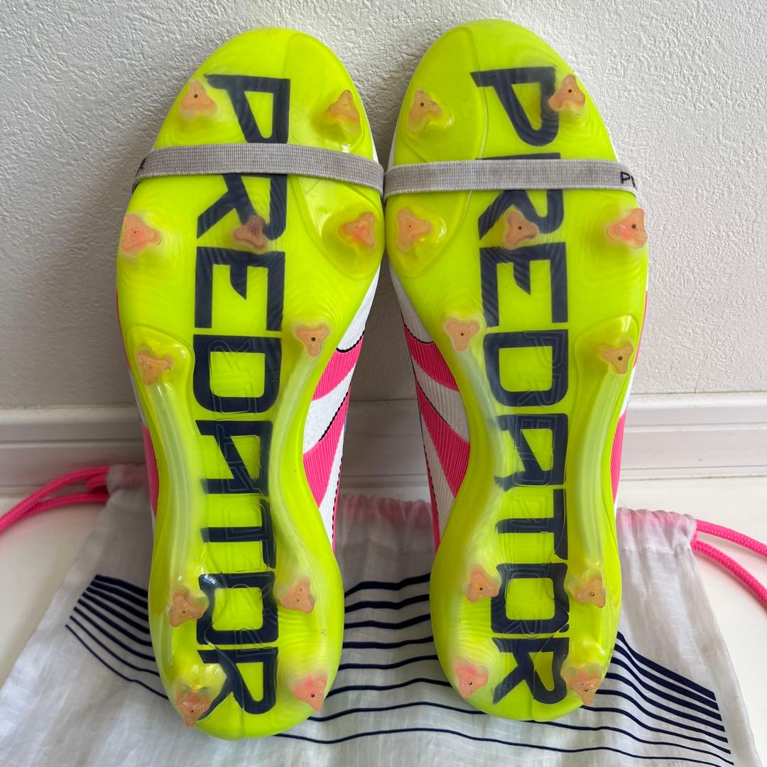 adidas Predator サッカーシューズ ホワイト/ピンク/イエロー