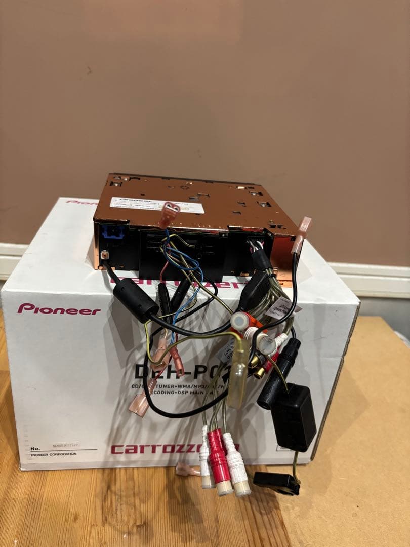 M*n様 Pioneer DEH-P01 カーオーディオ 付属アンプ付き