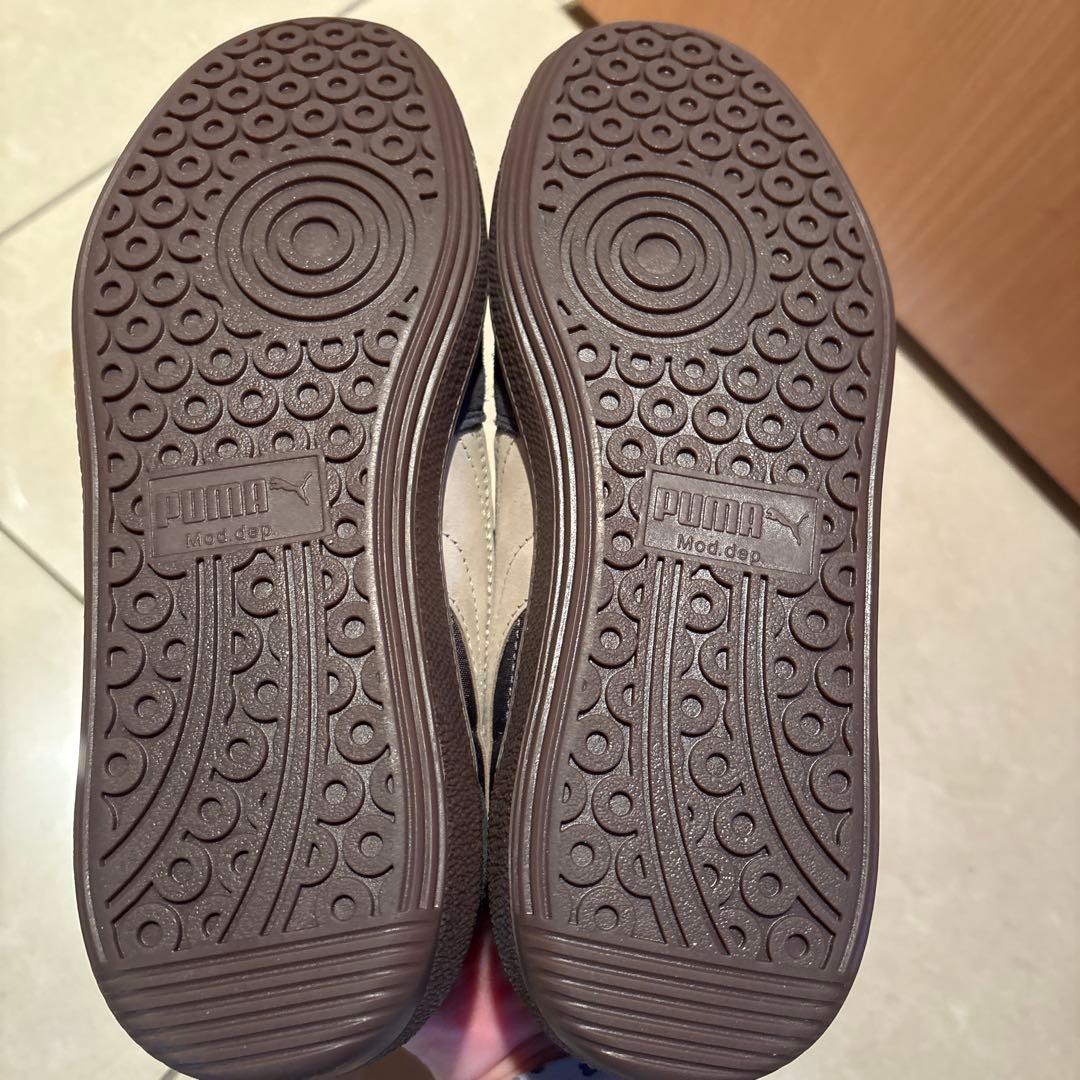 プーマ　PUMA PALERMO 24㎝