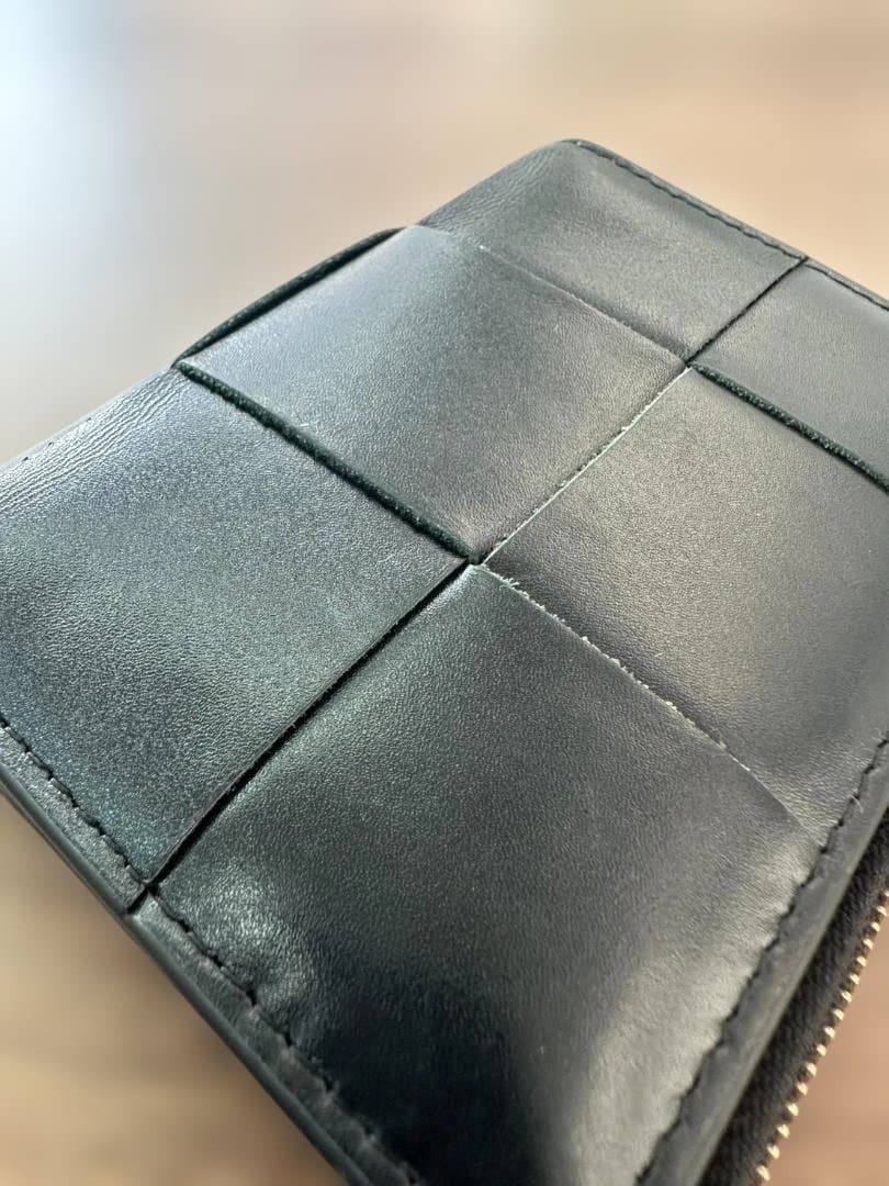 BOTTEGA VENETA 二つ折り財布 マキシイントレチャート レザー 黒