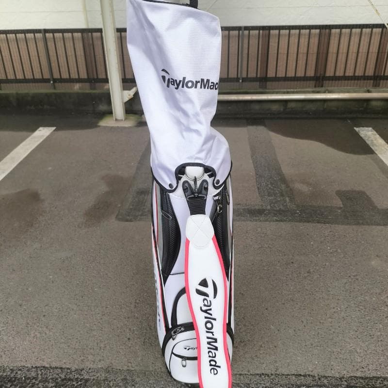 中古品 テーラーメイド キャディバッグ