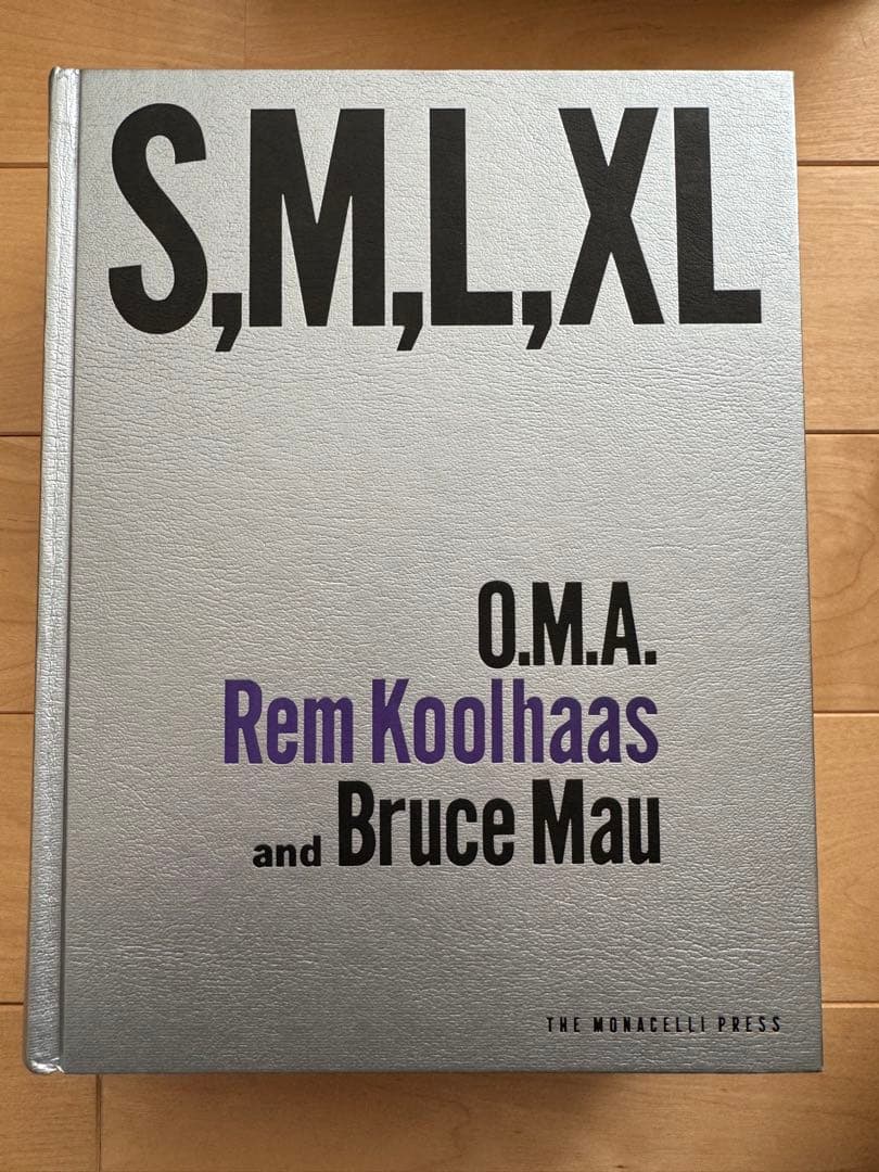S,M,L,XL Rem Koolhaas 大型本
