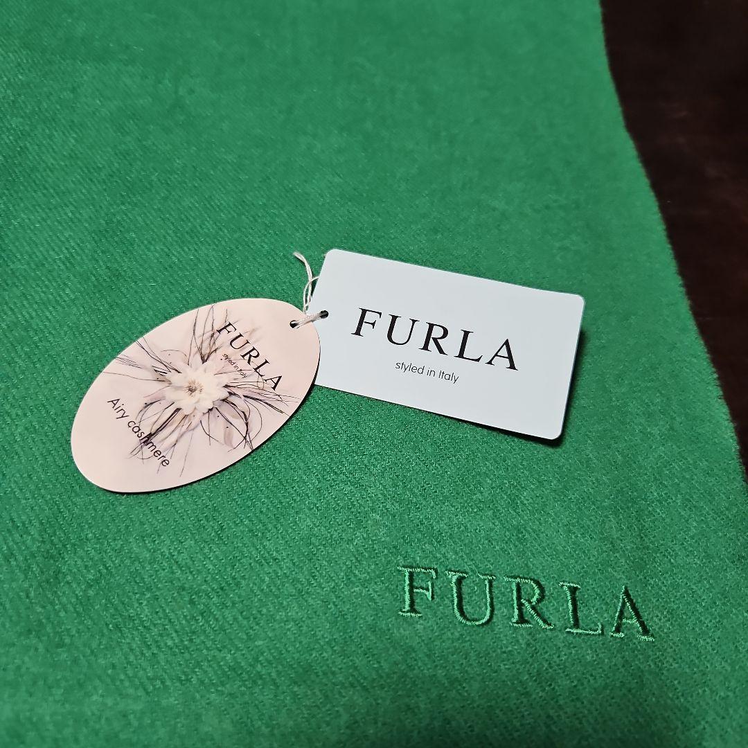 FURLA　カシミヤストール