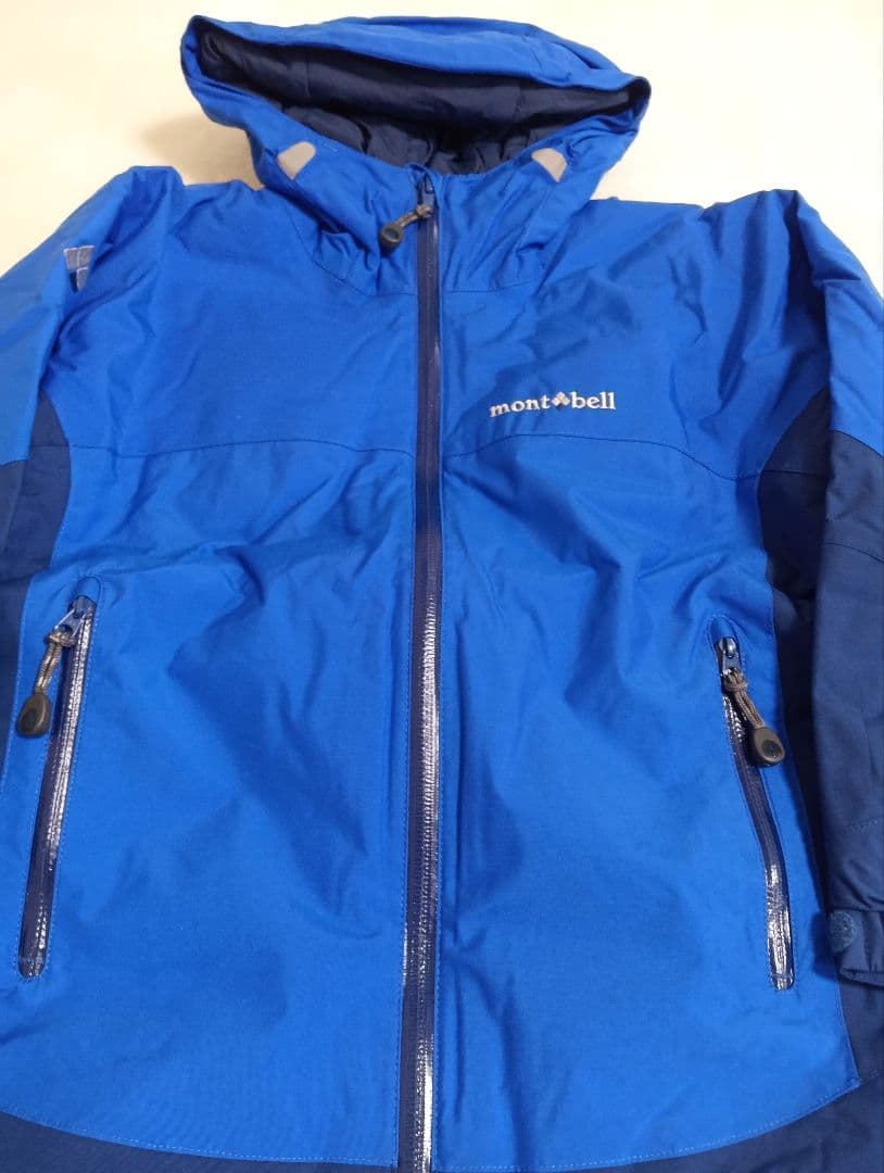 美品mont-bell　キッズ　スキーウェア　上下　セット　130cm