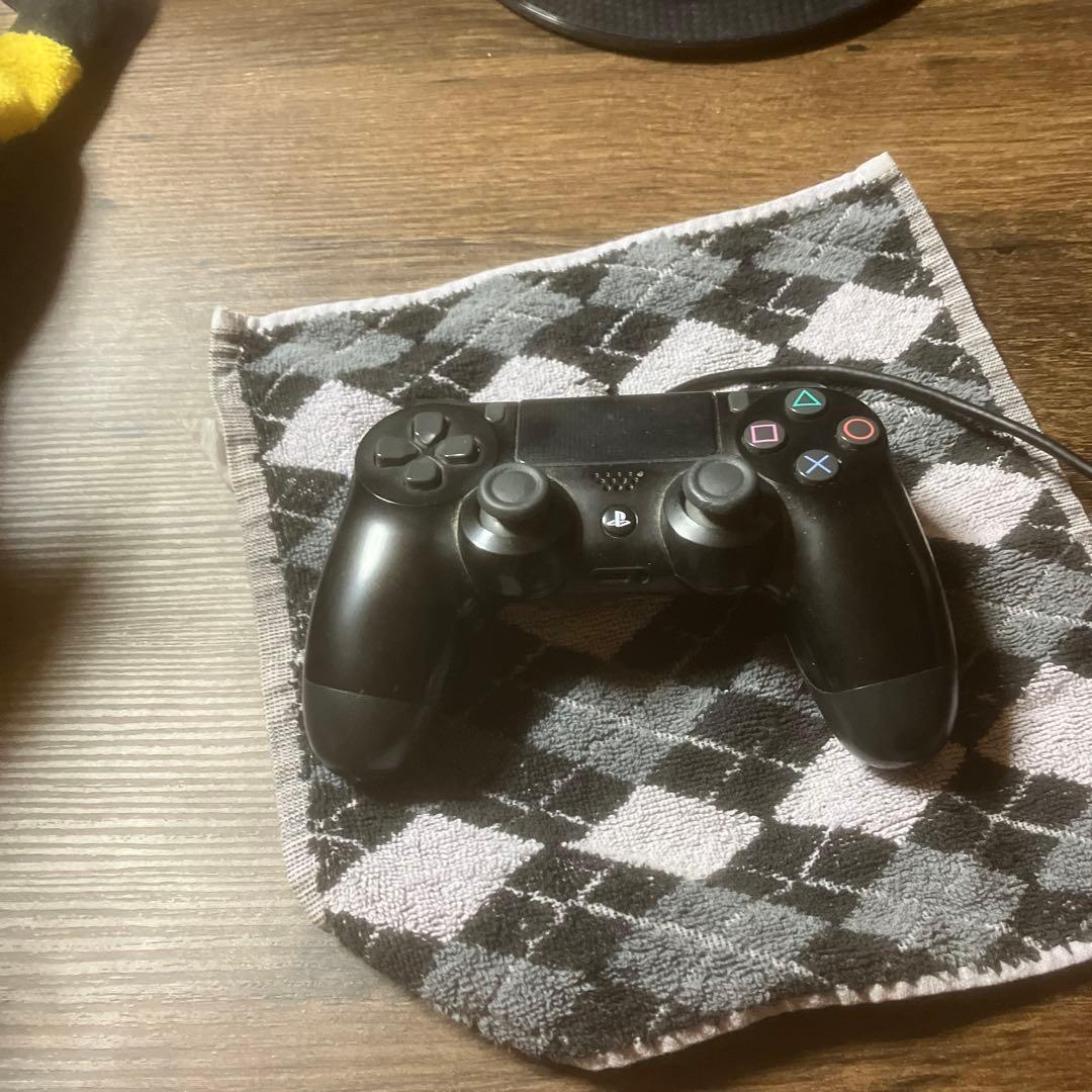 PS4 コントローラー
