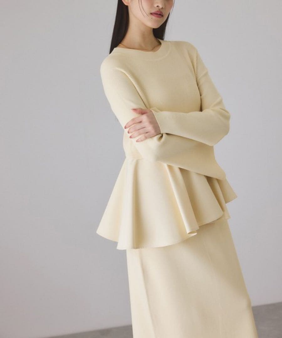 専用⭐︎週末セール！タグ無し新品⭐︎アダムエロペ⭐︎ ペプラムコンビニットワンピース