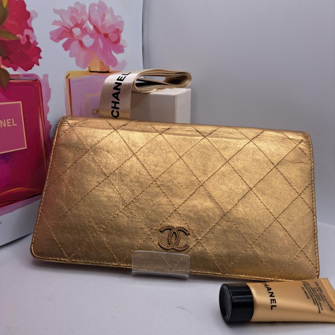 u*o様 CHANEL　ワイルドステッチ　ゴールド 　二つ折り財布　長財布　財布