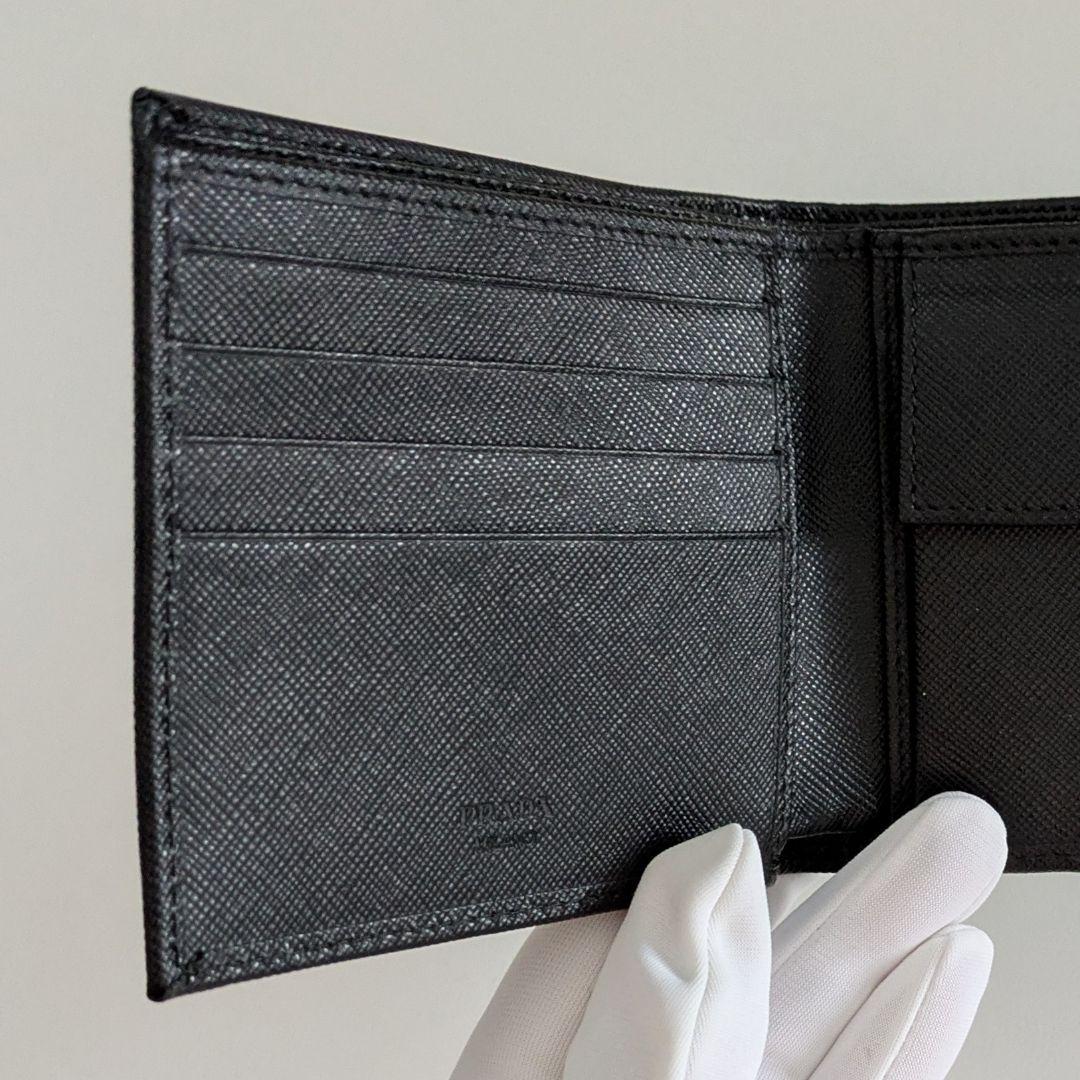 【新品・未使用】PRADA プラダ メンズ 二つ折り財布 SAFFIANO ネロ