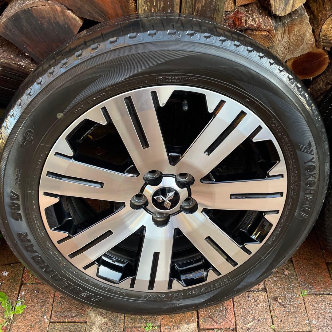 18インチ デリカd5 用 １本